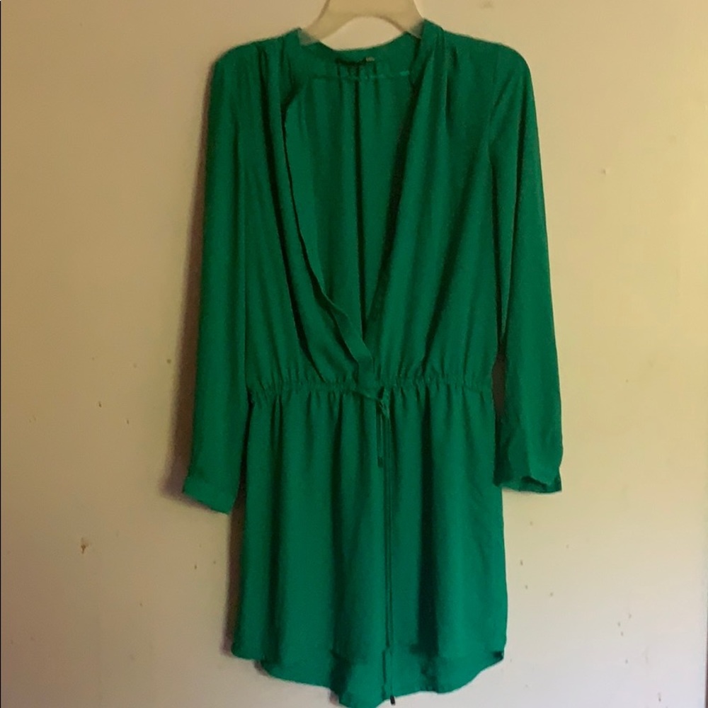 Long sleeved, green women’s dress